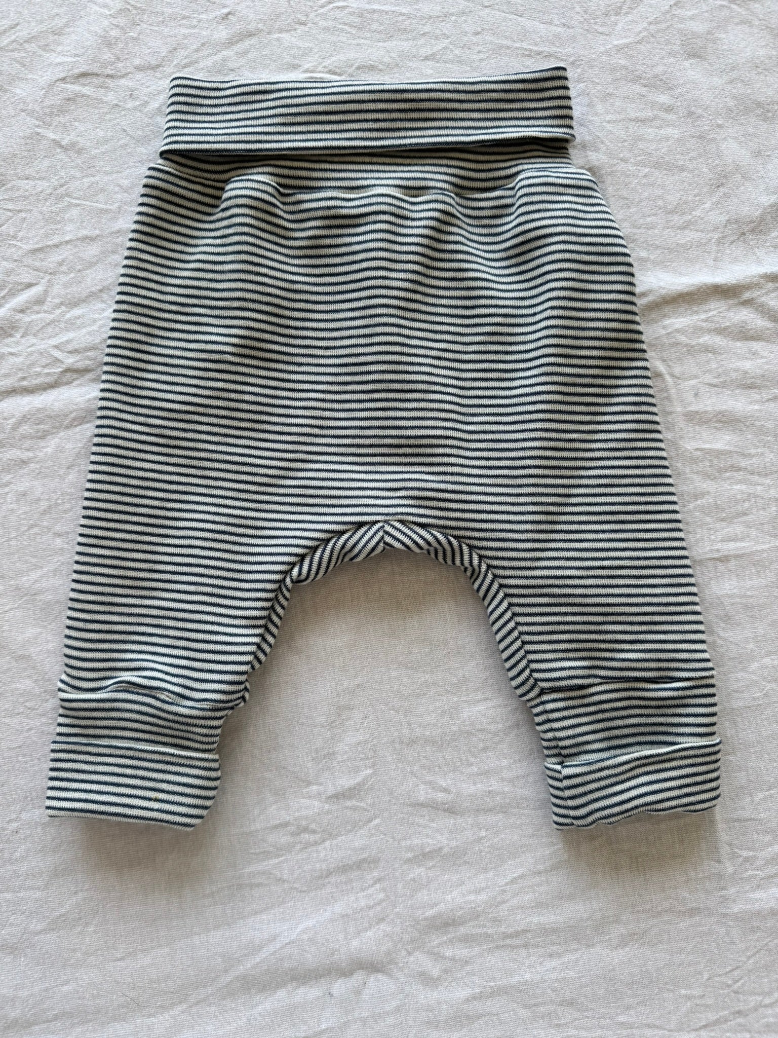 Hose aus Wolle/Seide - Geringelt