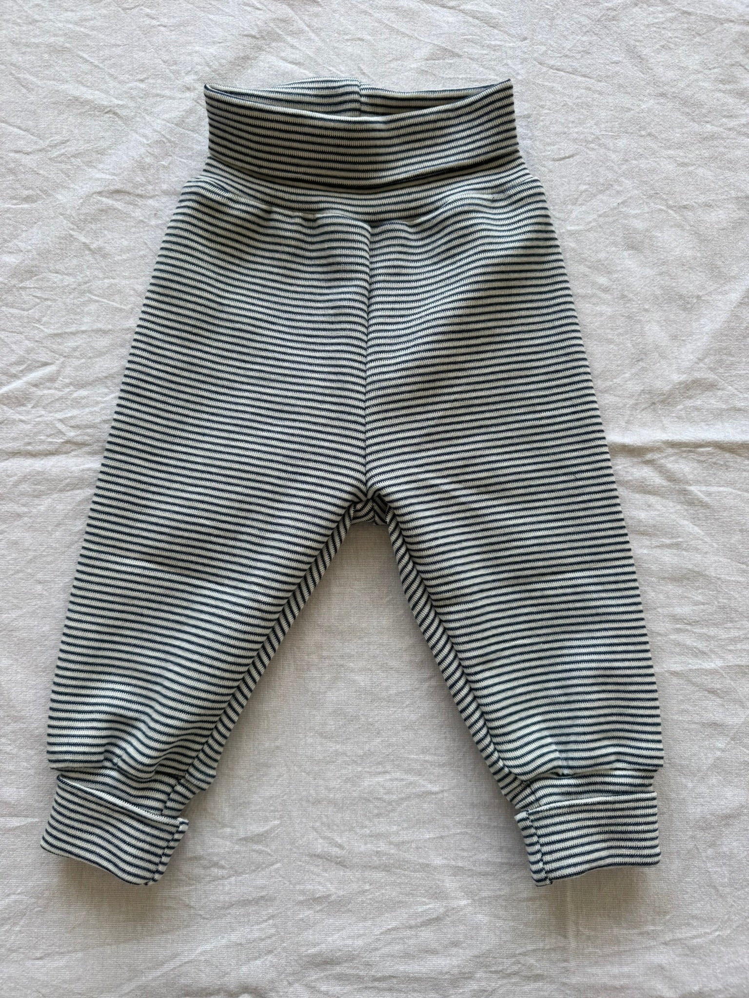 Hose aus Wolle/Seide - Geringelt