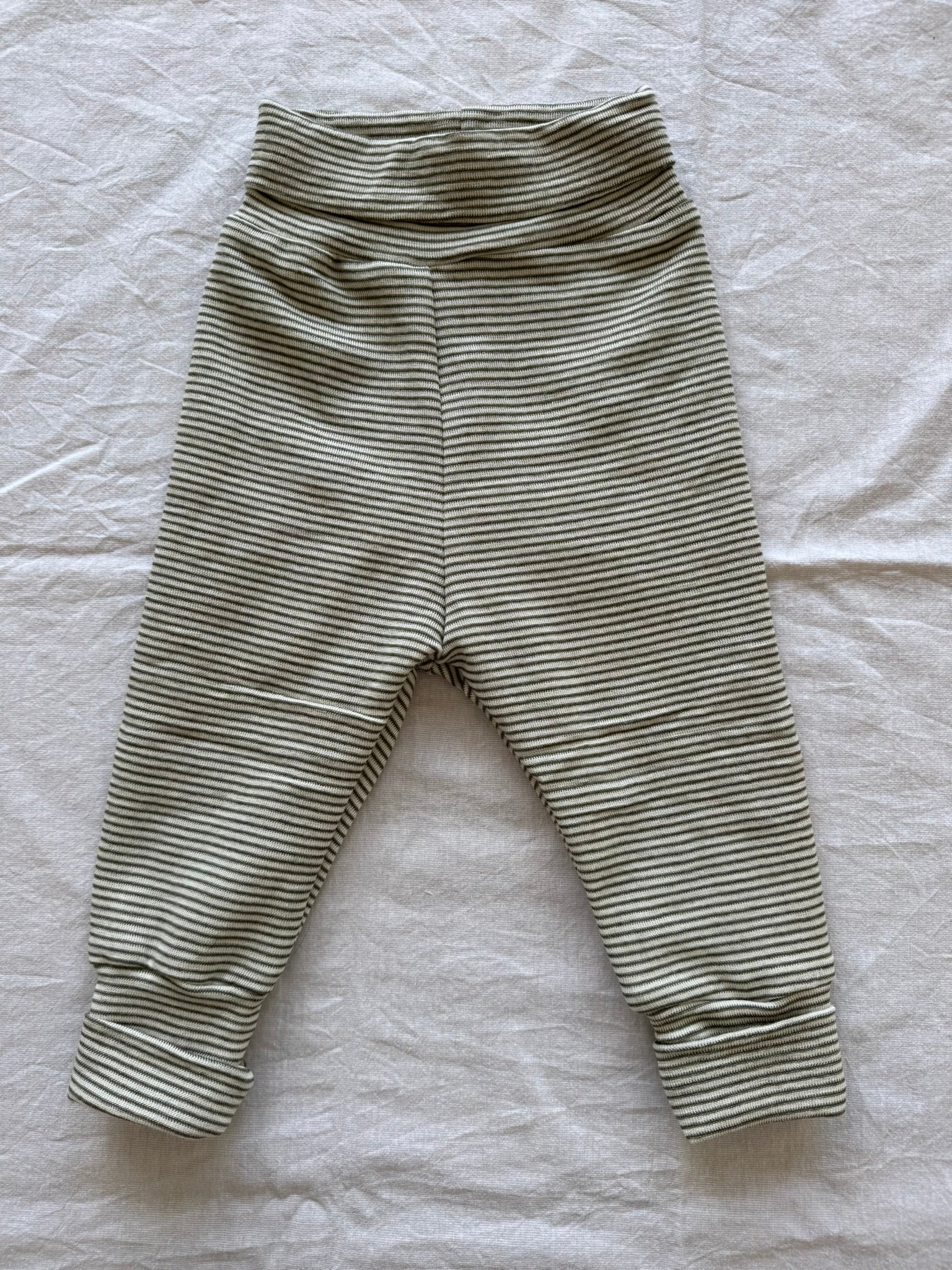 Hose aus Wolle/Seide - Geringelt