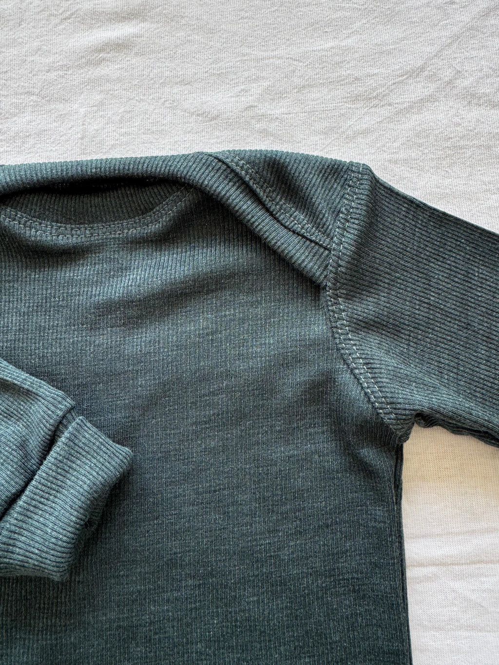Langarmshirt aus Wolle/Seide - Einfarbig