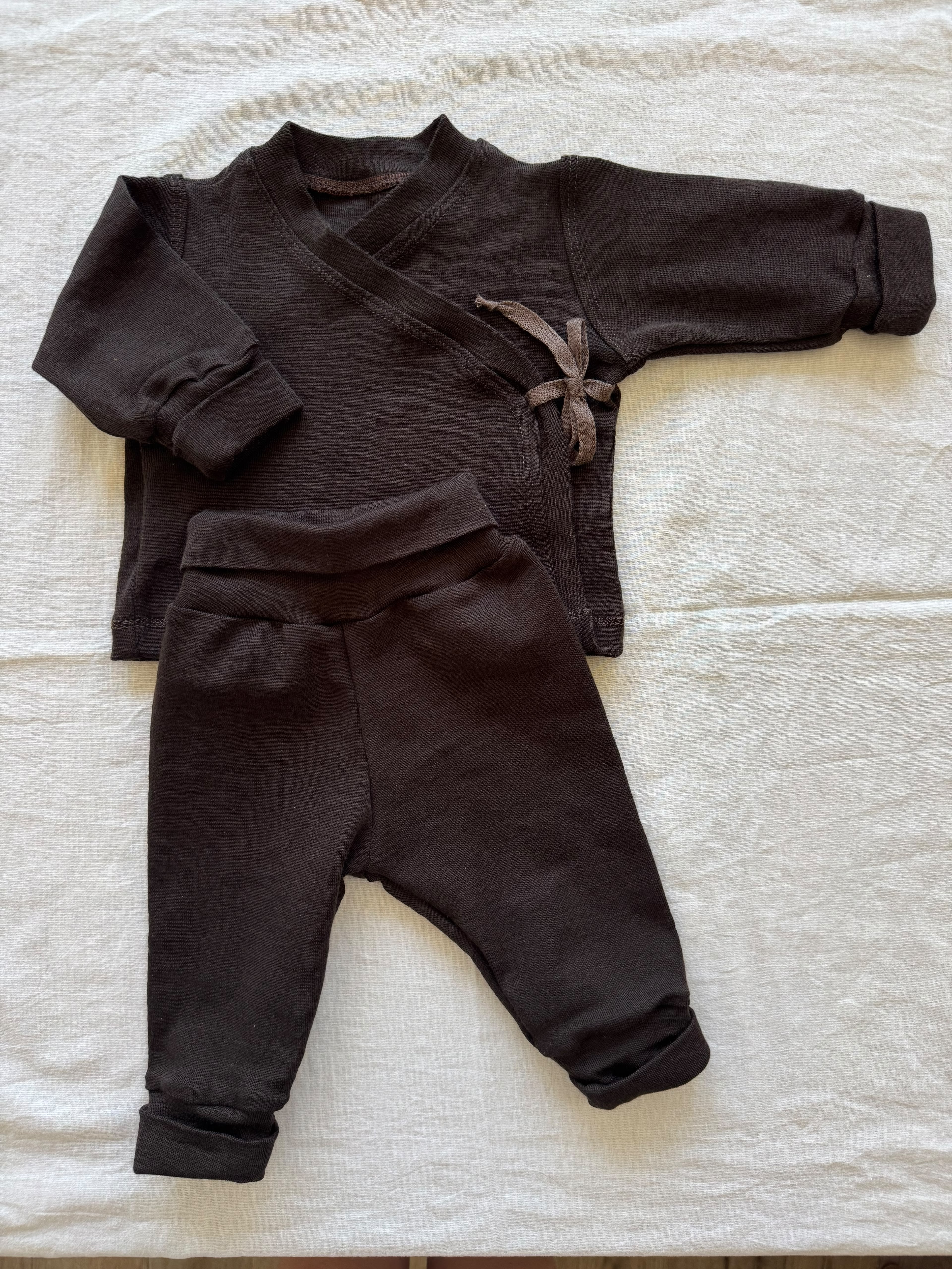 Set mit Wickeljacke aus Wolle/Seide - Einfarbig