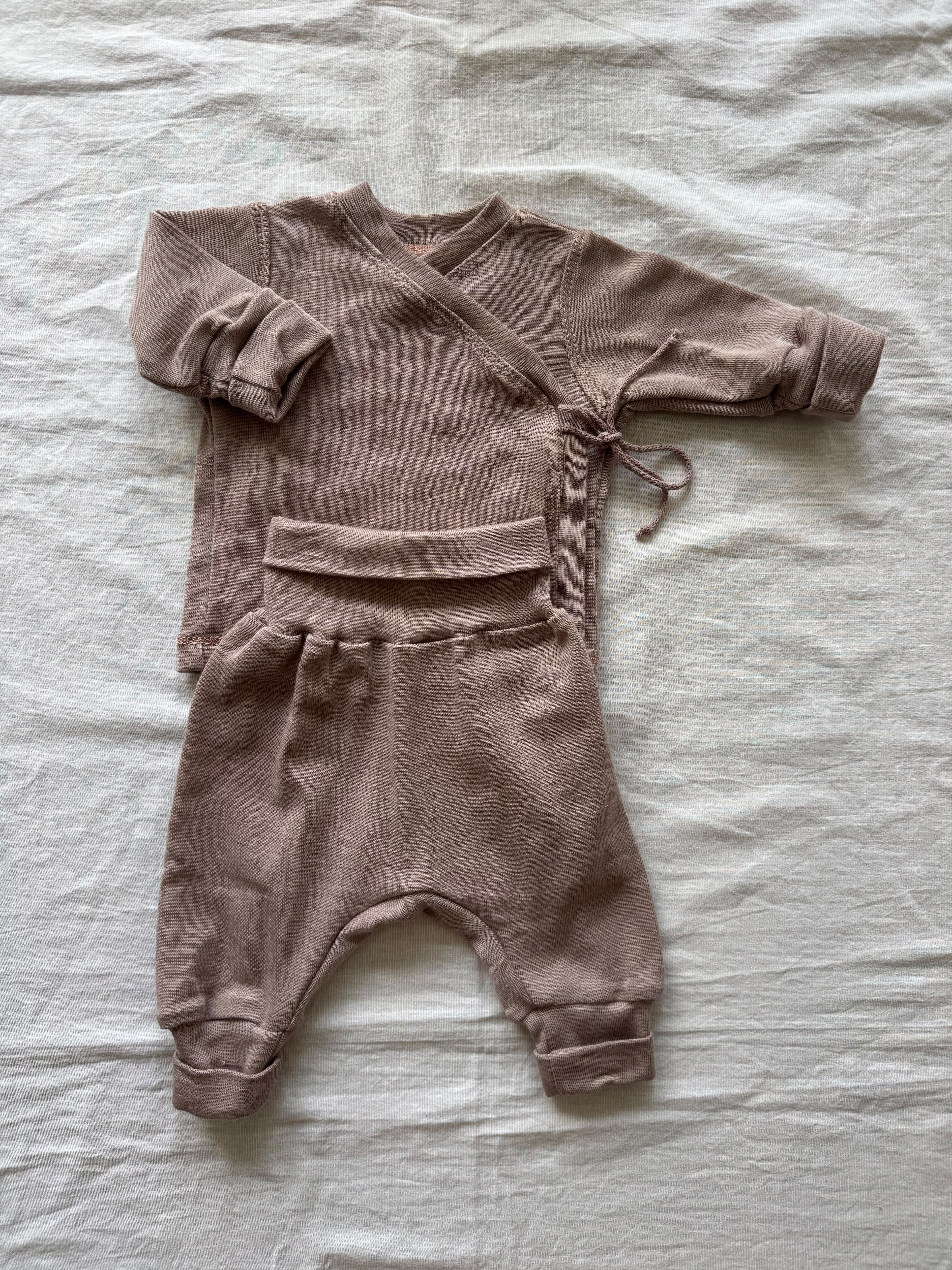 Set mit Wickeljacke aus Wolle/Seide - Einfarbig