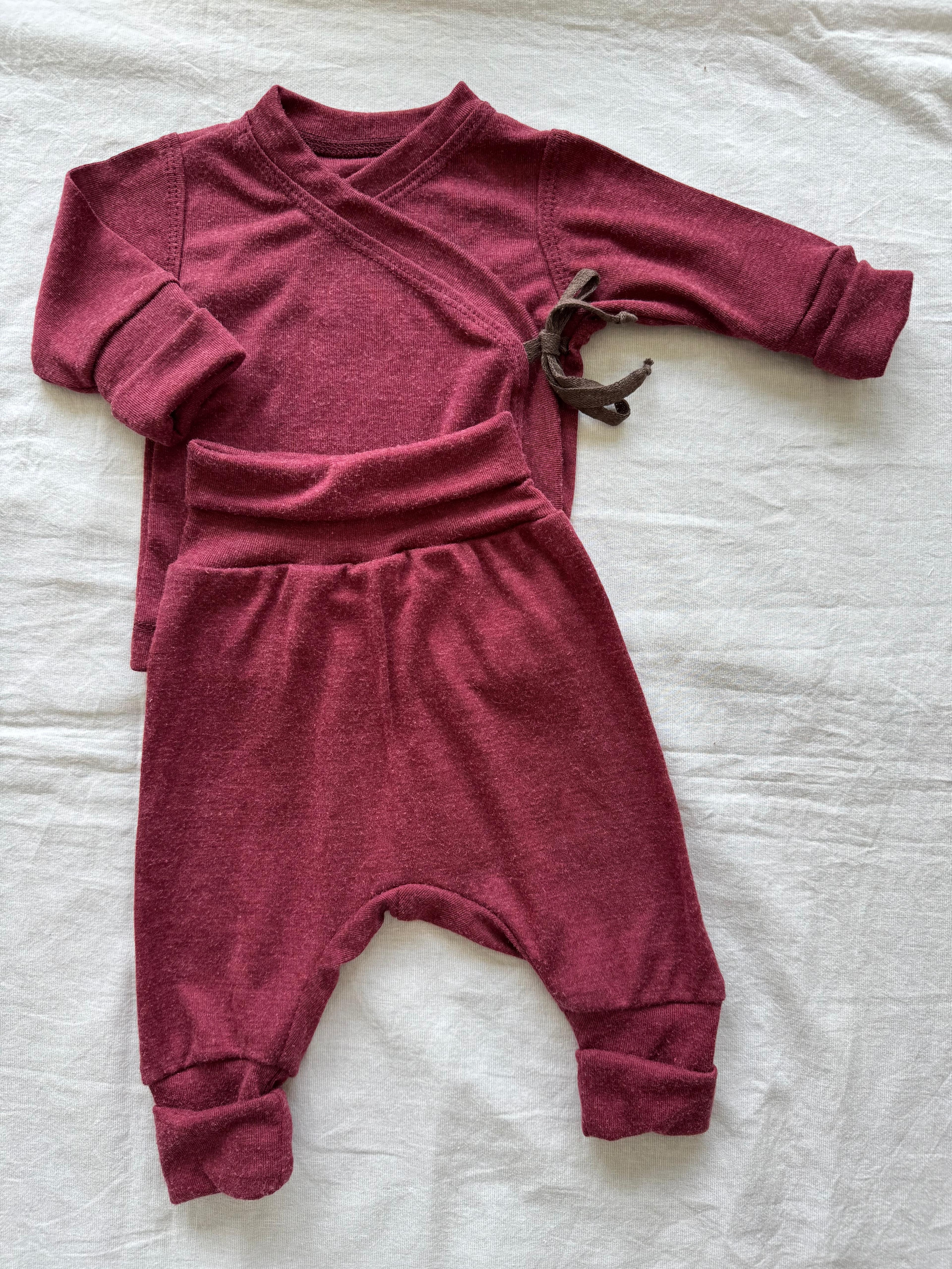 Set mit Wickeljacke aus Wolle/Seide - Einfarbig