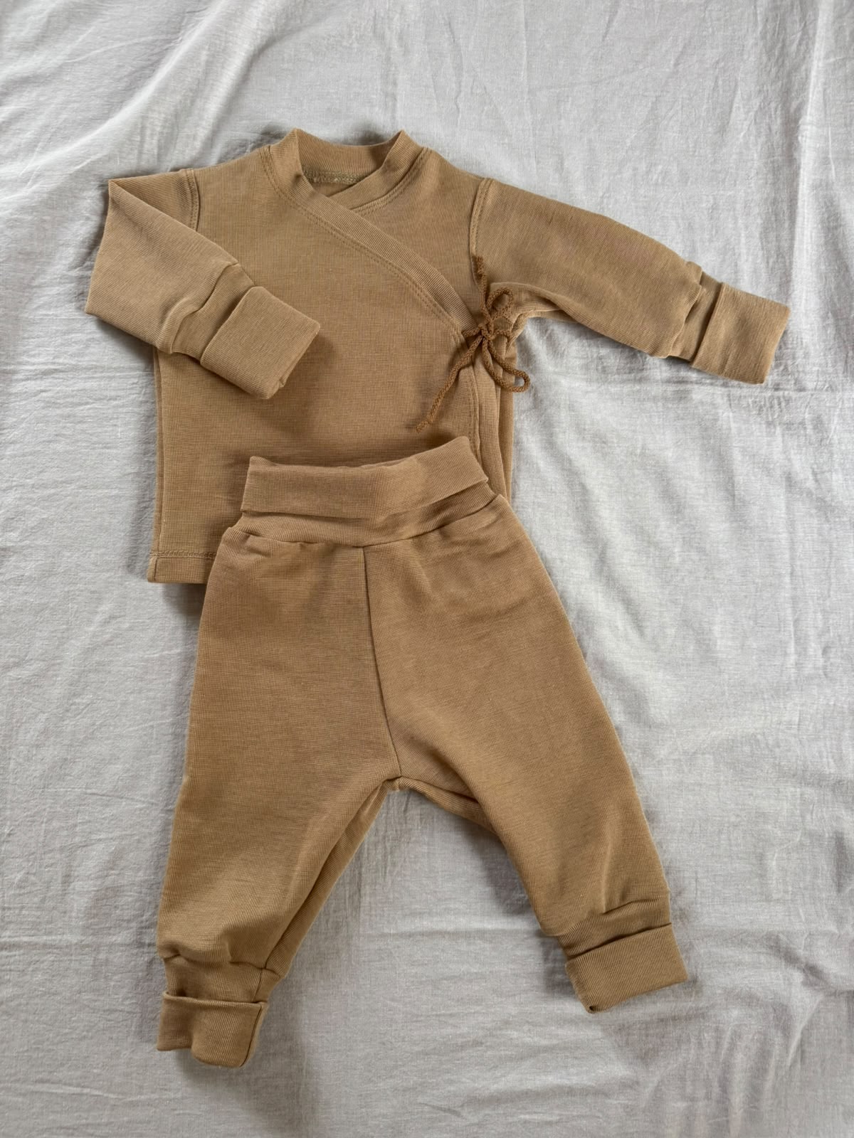Set mit Wickeljacke aus Wolle/Seide - Einfarbig
