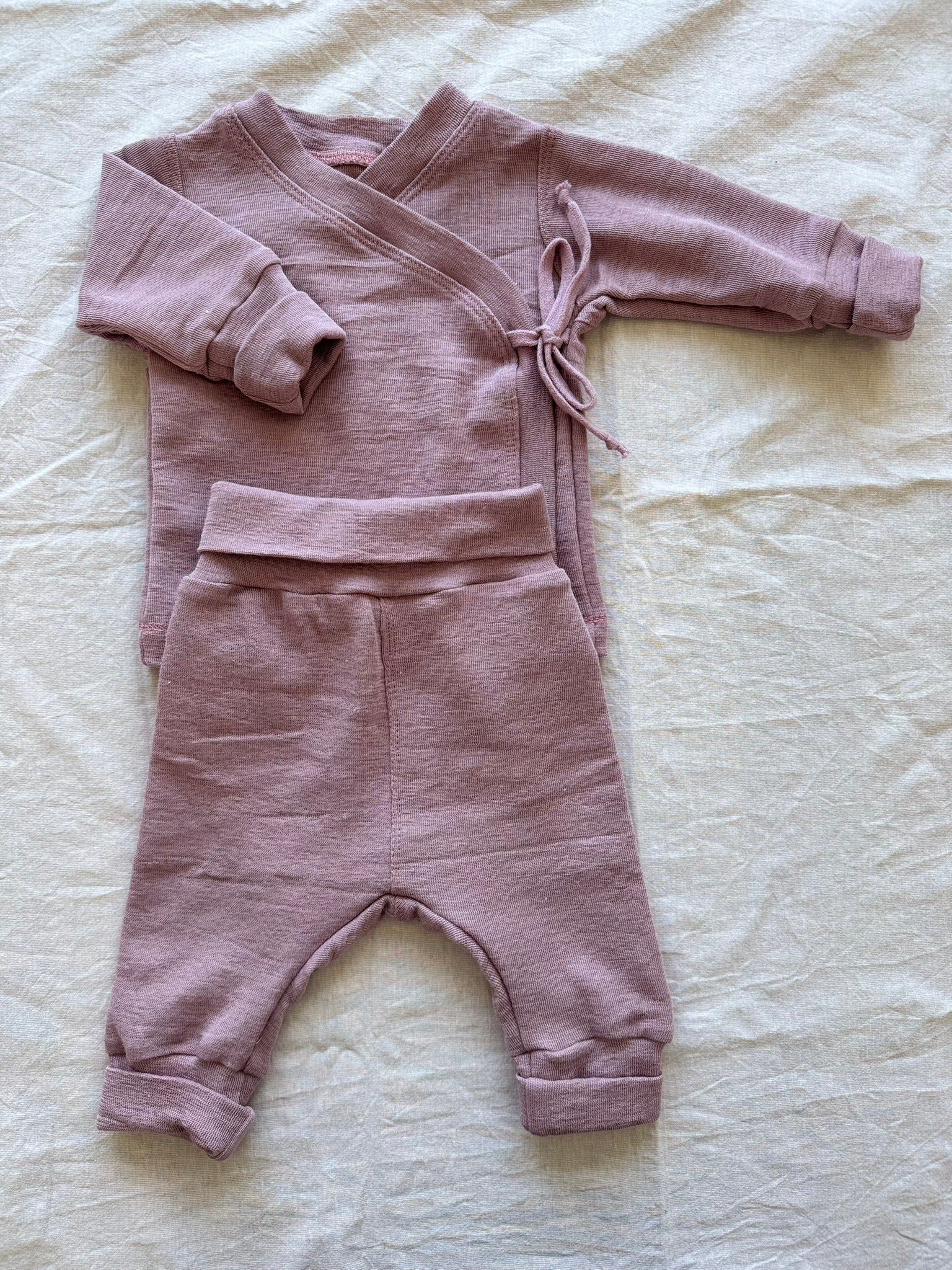 Set mit Wickeljacke aus Wolle/Seide - Einfarbig