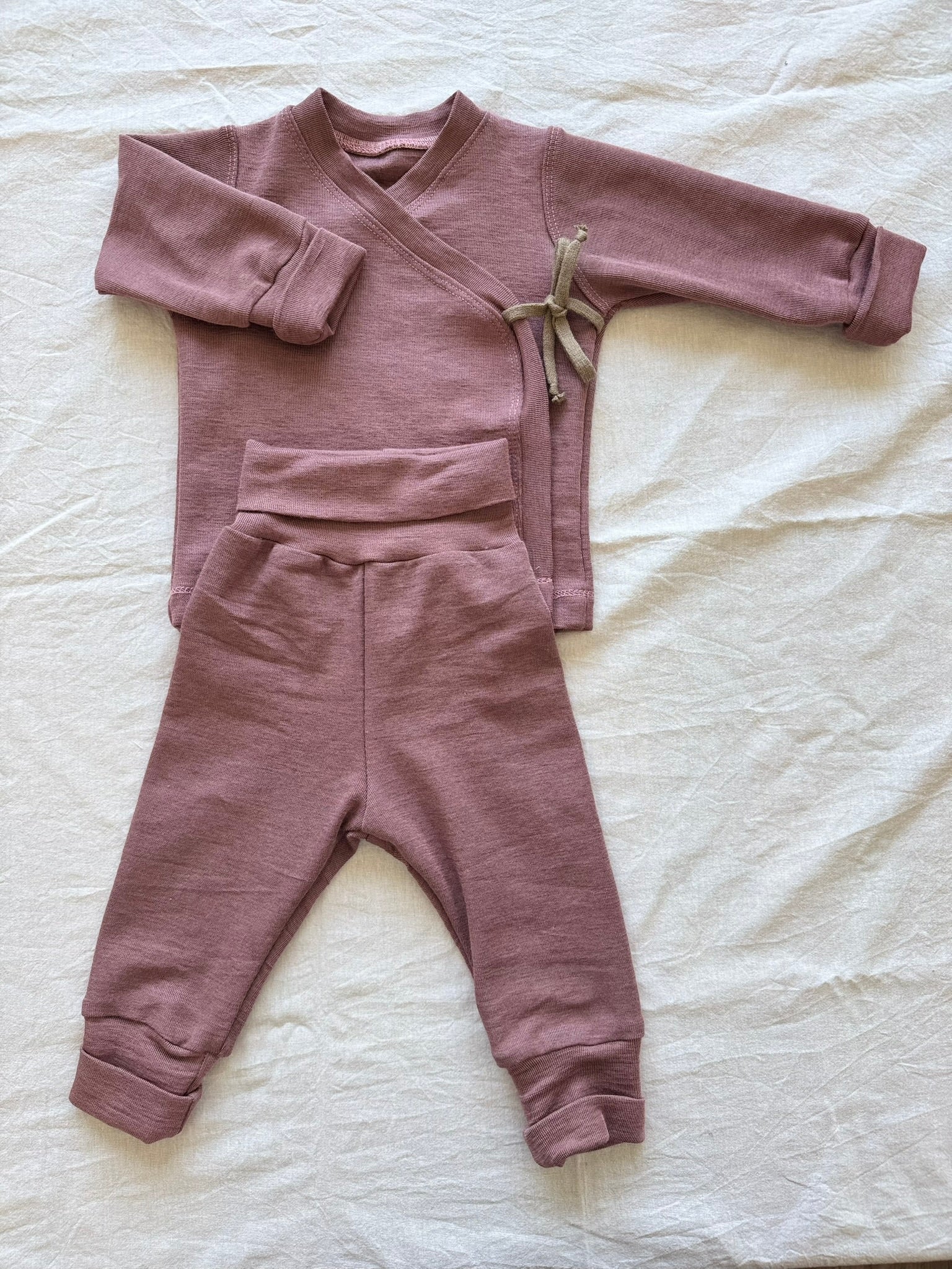 Set mit Wickeljacke aus Wolle/Seide - Einfarbig