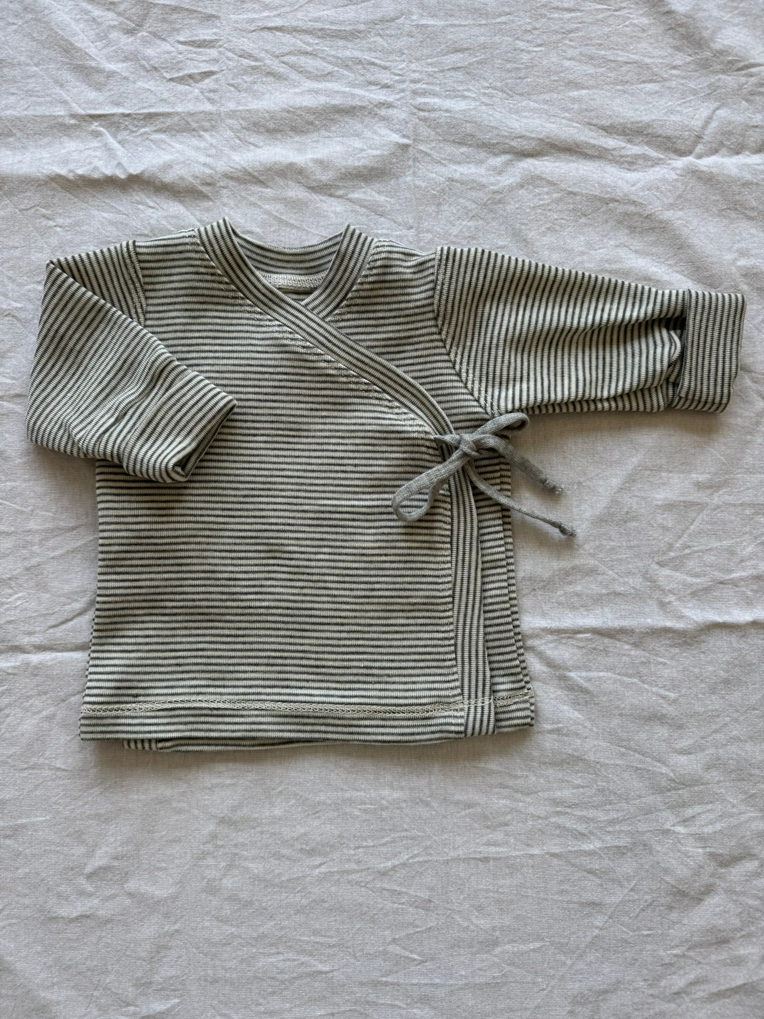 Wickeljacke aus Wolle/Seide - Geringelt